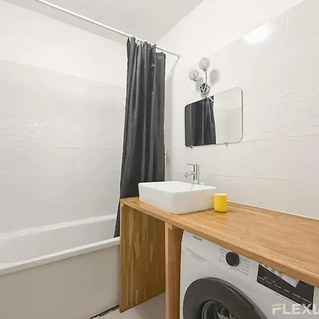 Flexliving - T2 - Philippe Auguste Apartamento